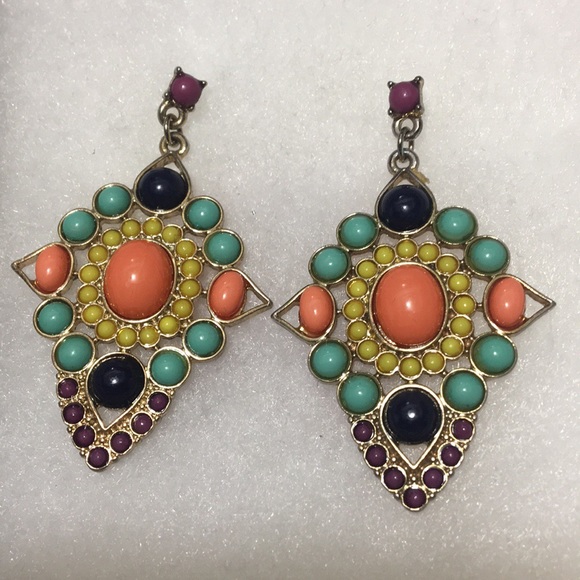 Statement Earrings - Picture 4 of 4